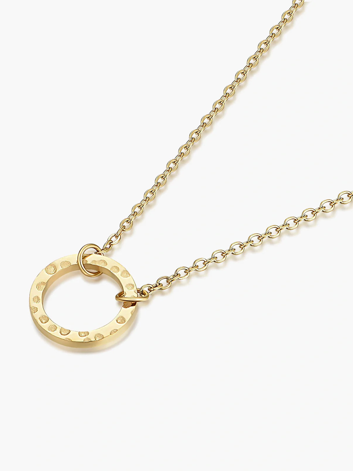 Elarin Pendant Necklace